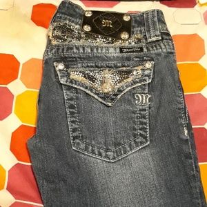 Size 27 miss me jeans